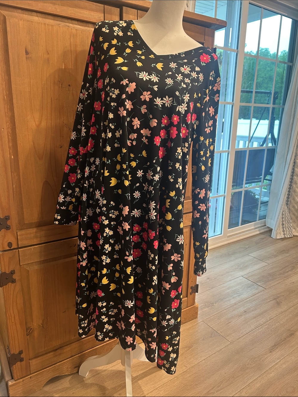 LuLaRoe Black Floral Long Sleeve Dress with Pink, Red & Yellow Flowers
